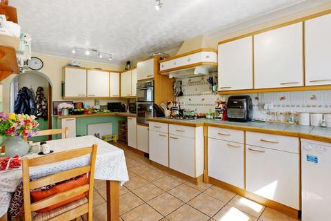 3 bedroom terraced house for sale, Third Avenue, Dawlish EX7