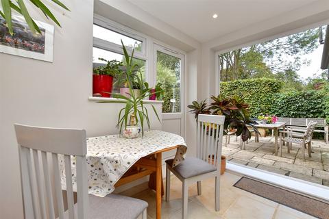 undefined, Cobham Road, Fetcham KT22