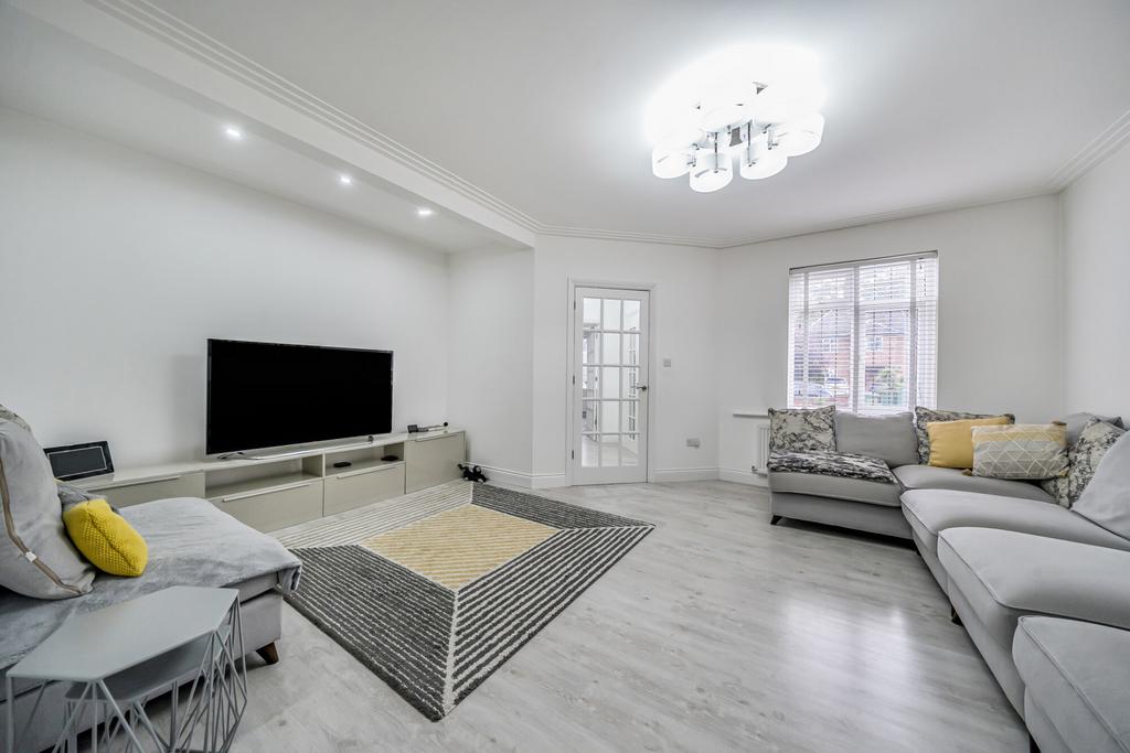 1350889-10-68c29d...