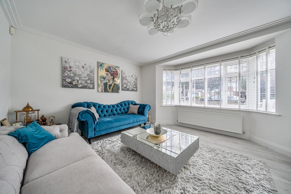 1350889-5-68c29d1...