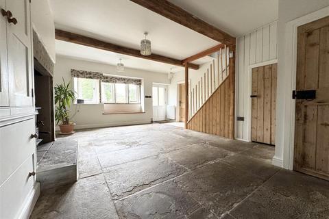 undefined, Woodsome Lees, Kirkburton, HD8 0JP