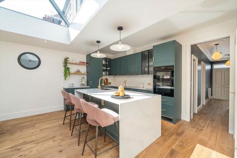 4 bedroom semi-detached house for sale, Murray Road, London W5