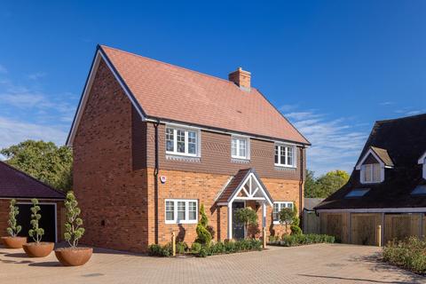 3 bedroom detached house for sale, Plot 226, Marram at Birchwood, Farnham, GU9 West Street, Farnham GU9 7AS