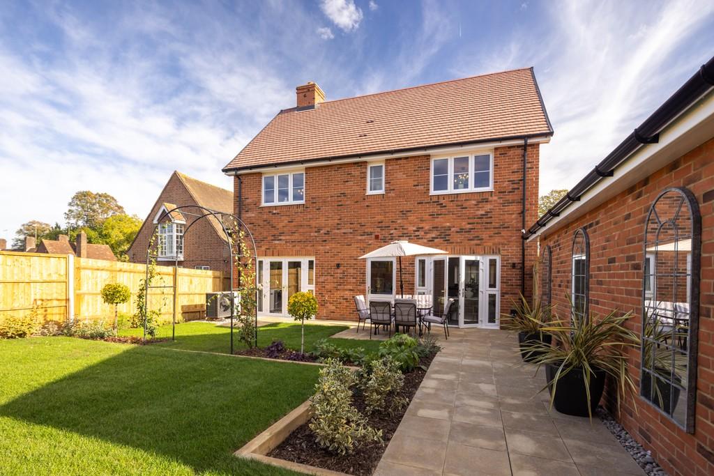 Birchwood, farnham
