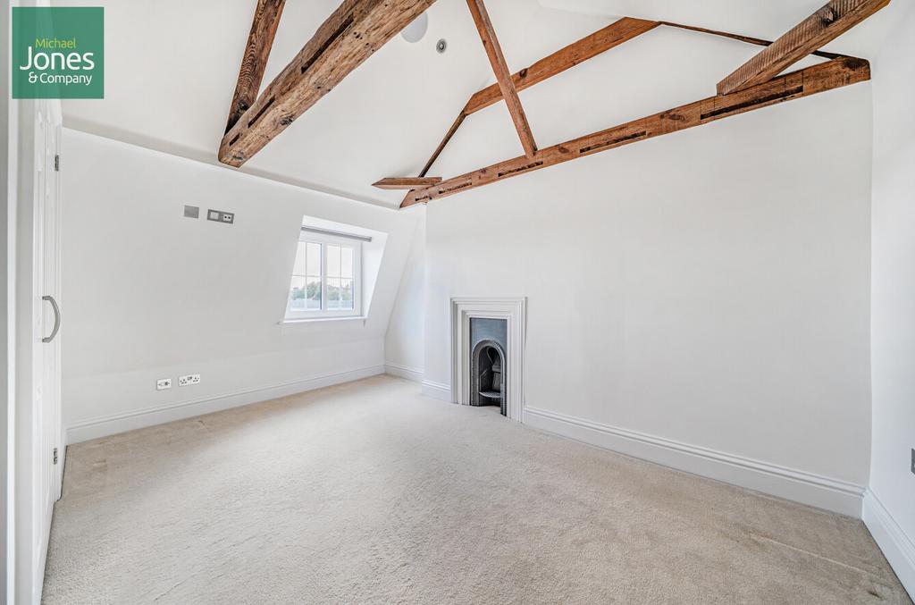 Main Bedroom
