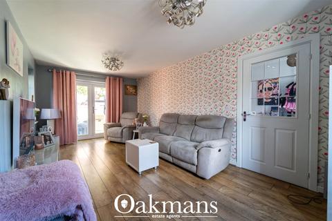 37 Hollington Road, Alvechurch, Birmingham, B48 7LQ