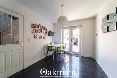 37 Hollington Road, Alvechurch, Birmingham, B48 7LQ