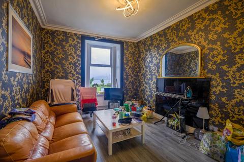 3 bedroom flat for sale, Victoria Street, Rothesay PA20