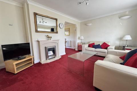 undefined, Whitbourne Avenue, Swindon SN3