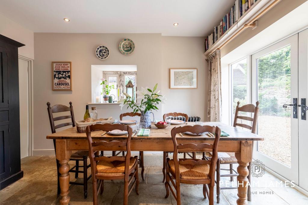 Breakfast & Dining Area, 20 High Street, Easton...