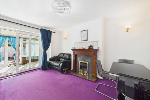 undefined, Horsham Road, Feltham, Middlesex, TW14