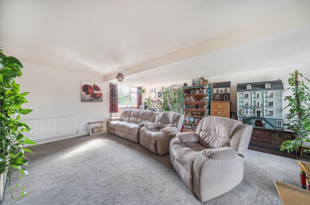 1353868-8-68c53e9050b97