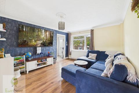 27 Binney Road, Allhallows, Rochester, ME3 9QP