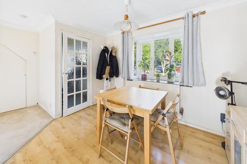 12 Atkins Close, Cambridge, CB4 2NN