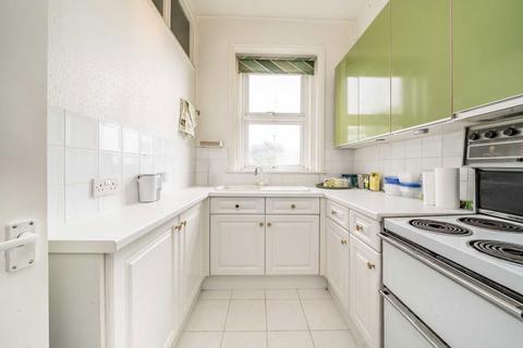 undefined, Archway Road, London N6