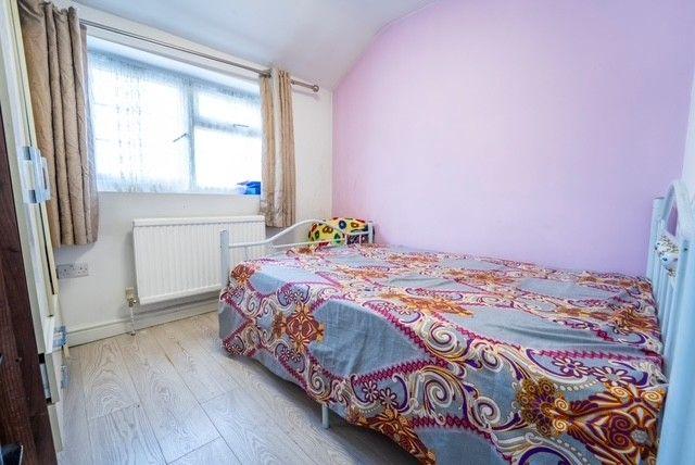 Photograph 24
