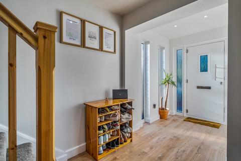 3 bedroom semi-detached house for sale, Nursery Road, Alresford, Hampshire, SO24