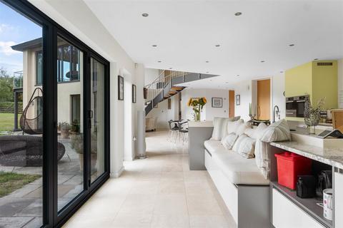 4 bedroom detached house for sale, Milcote Road, Welford On Avon, Stratford-Upon-Avon