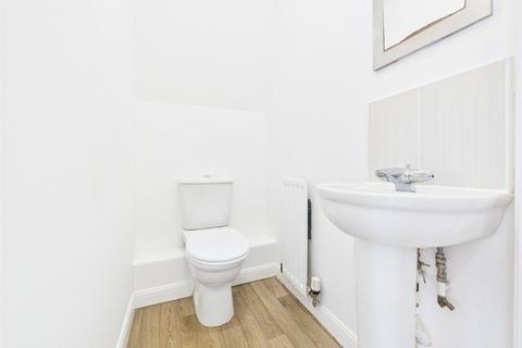 4 bedroom terraced house for sale, Appleyard Close, Uckington, Cheltenham, Gloucestershire, GL51