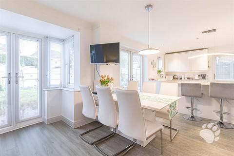 undefined, Woodview, Basildon SS16