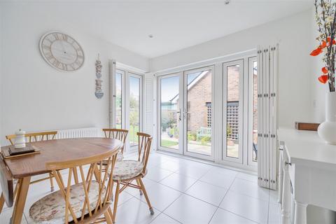 undefined, Hazel Close, Headcorn