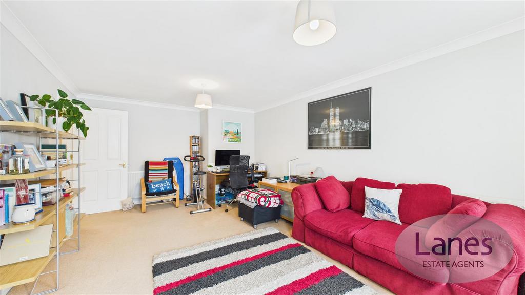 CAM04248 G0-PR0091-STILL004.jpg