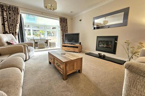 4 bedroom detached house for sale, Mayalls Close, Tirley, Gloucester