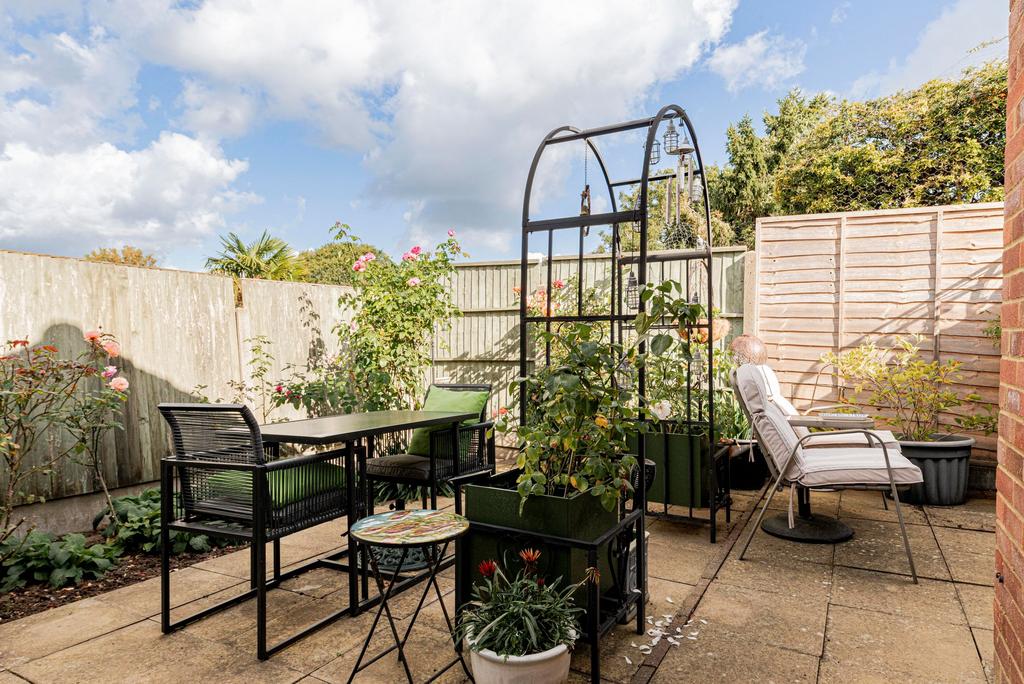 Rear Garden (2)