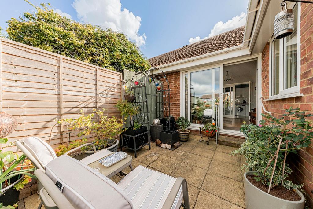 Rear Garden (1)