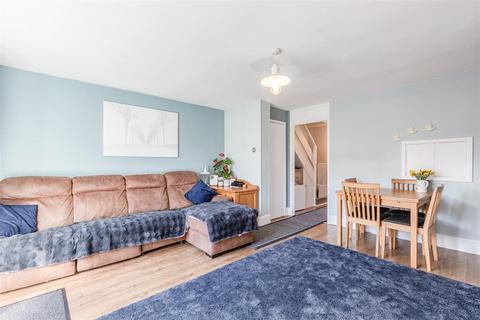 undefined, Lane Close, Addlestone KT15