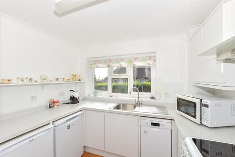 1 bedroom flat for sale, Linden Court, Uckfield TN22