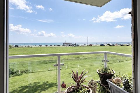 2 bedroom flat for sale, Sutton Place, Bexhill-On-Sea