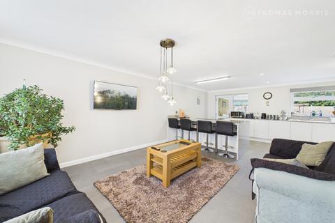 3 bedroom detached house for sale, Warren Road, Cambridgeshire PE27