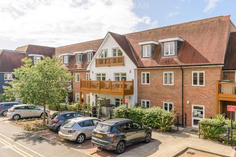 2 bedroom retirement property for sale, Pond Hill Gardens, Sutton SM3