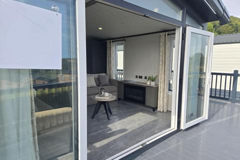 2 bedroom park home for sale, Scarborough