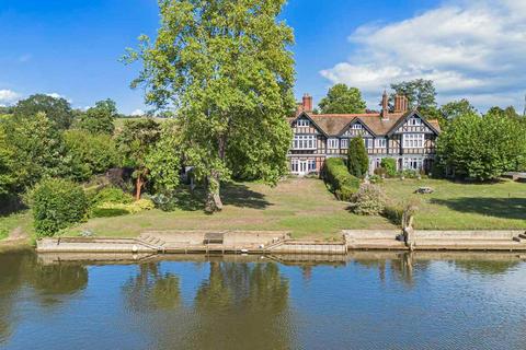 5 bedroom detached house for sale, Hambleden, Henley-on-Thames, Buckinghamshire, RG9