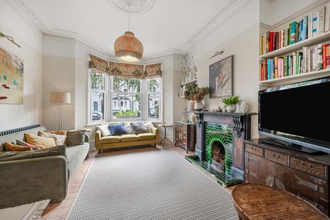 244 Friern Road, London, SE22 0BB
