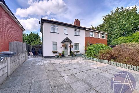 Shaftesbury Avenue, Southport PR8