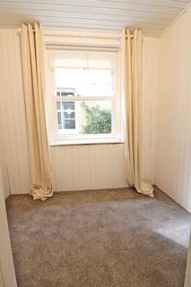 House share to rent, St. Marys Square, Ealing, London, W5