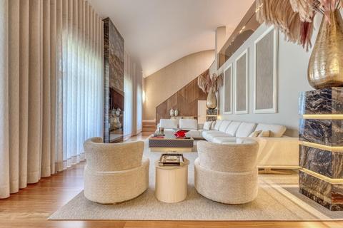 4 bedroom apartment, Private Condominium  Quinta Amarela   Bonfim, Porto
