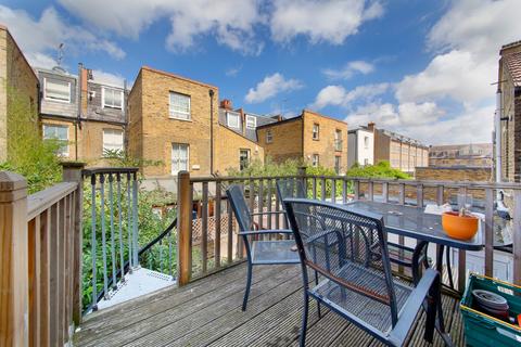2 bedroom flat for sale, Battersea Park Road, London