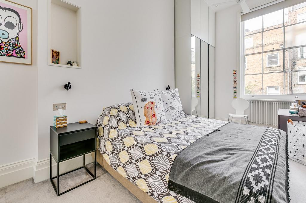 Bedroom / Ensuite