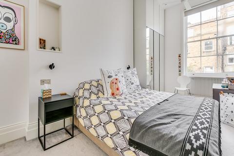 2 bedroom flat for sale, Westbourne Gardens, Notting Hill, London