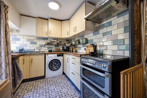 2 bedroom cottage for sale, 2 Baynes Cottages, Low Bentham