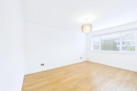 undefined, Swallowdale, South Croydon