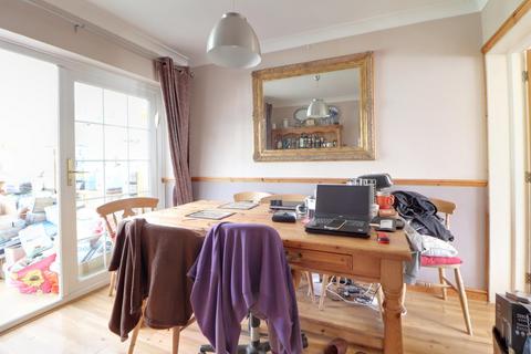 undefined, Pound Avenue, Stevenage SG1