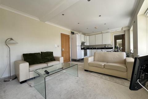undefined, Whitbourne Avenue, Swindon SN3