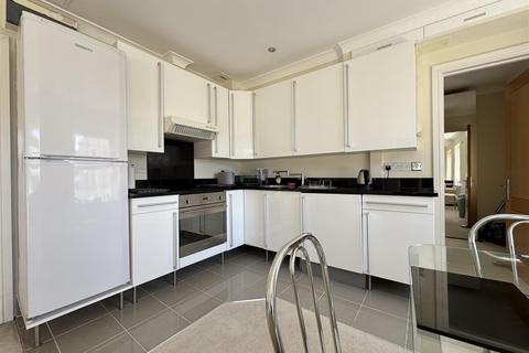 undefined, Whitbourne Avenue, Swindon SN3