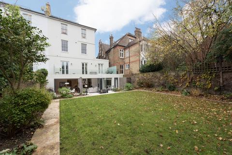 3 bedroom apartment for sale, Haverstock Hill, London, NW3