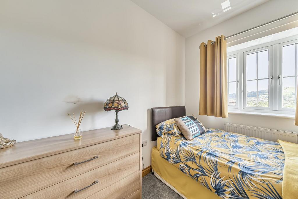 Bedroom 3.jpg